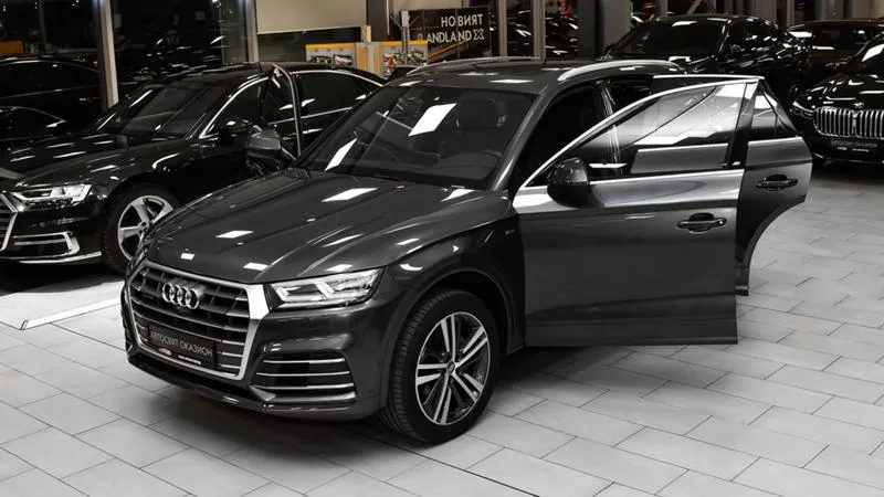 Audi Q5 S line 2.0 TFSI quattro S-tronic Image 1