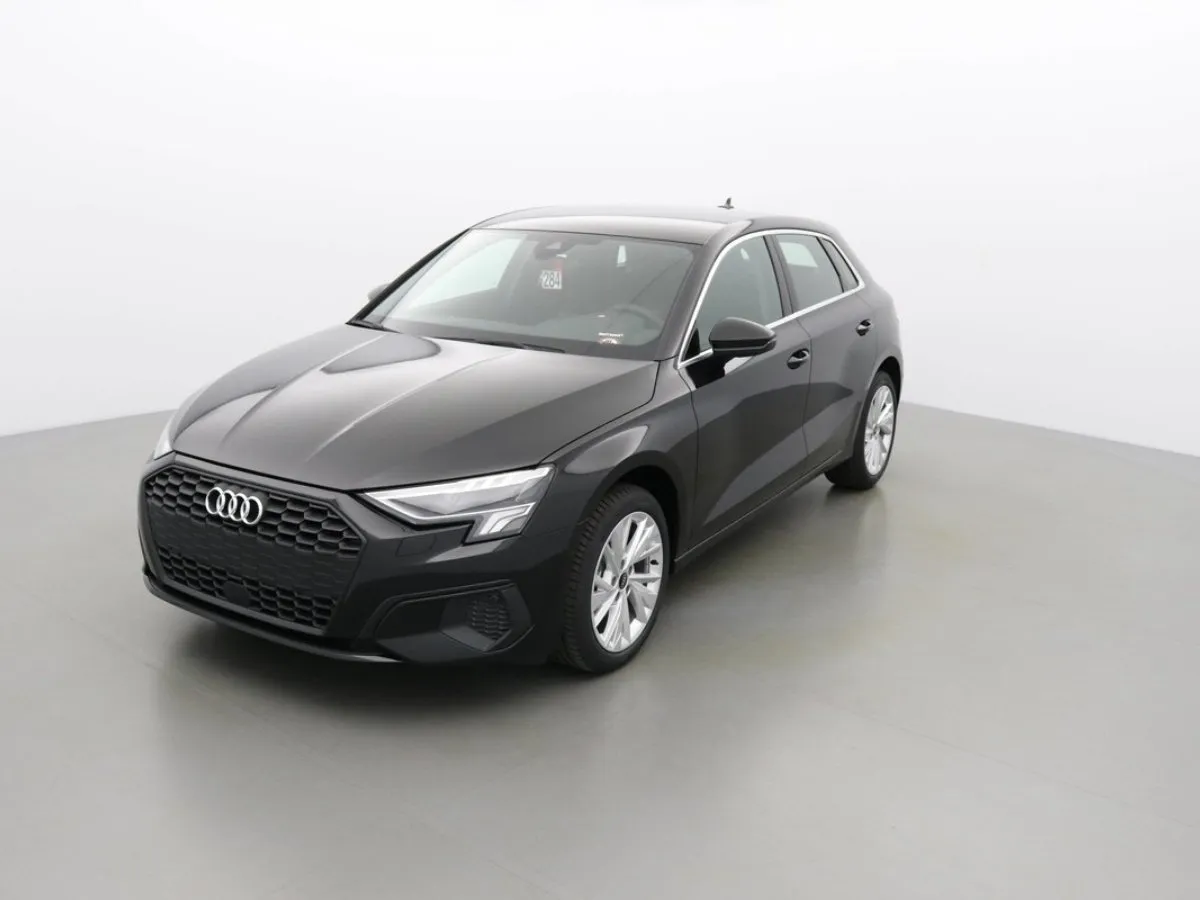 Audi A3 SPORTBACK (8Y) 30 TFSI MHEV 110 DESIGN Image 1