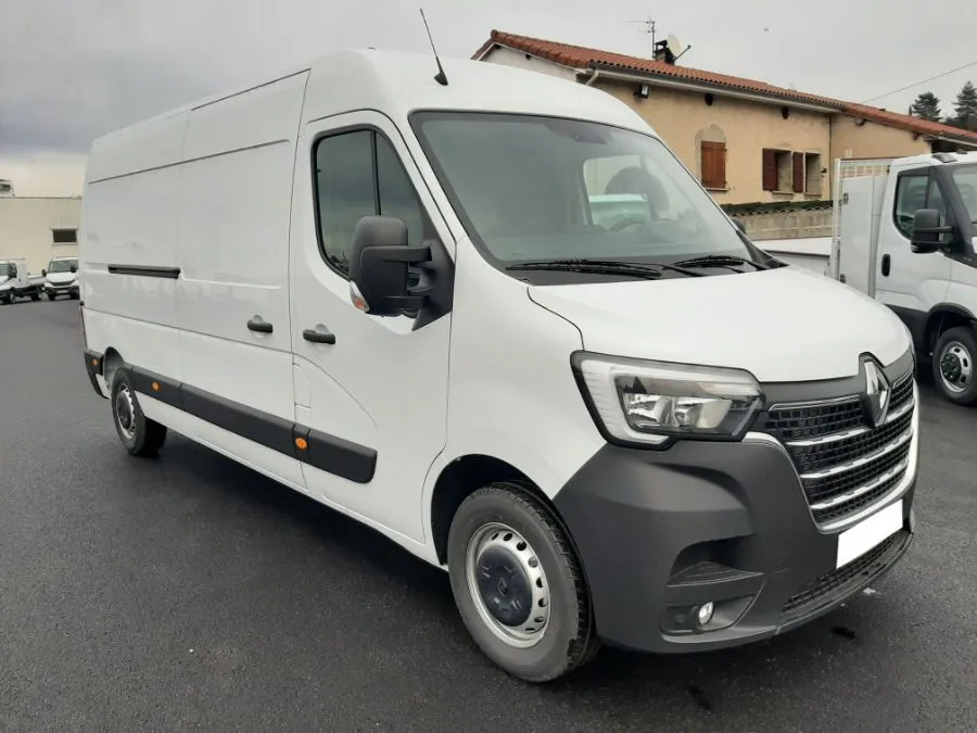 Renault MASTER 2.3 FGN TRAC F3500 L3H2 BLUE DCI 180 GRAND CONFORT Image 1