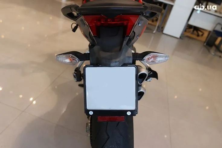 Ducati Multistrada Image 7